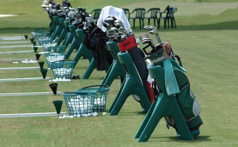 golf-clubs-golf-bags-driving-range