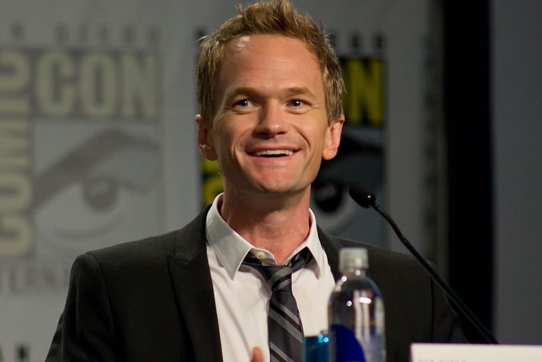 Neil Patrick Harris smiling at the Comic Con